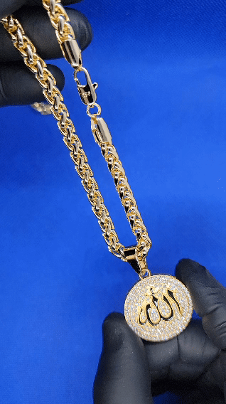 Mulsim pedant + necklace 585 stamped
