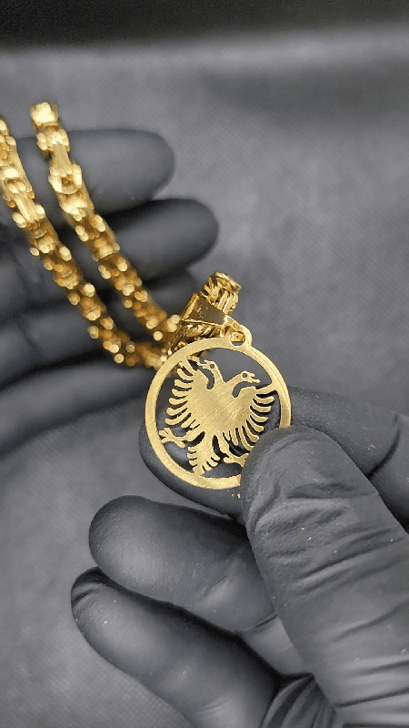 Albanian necklace