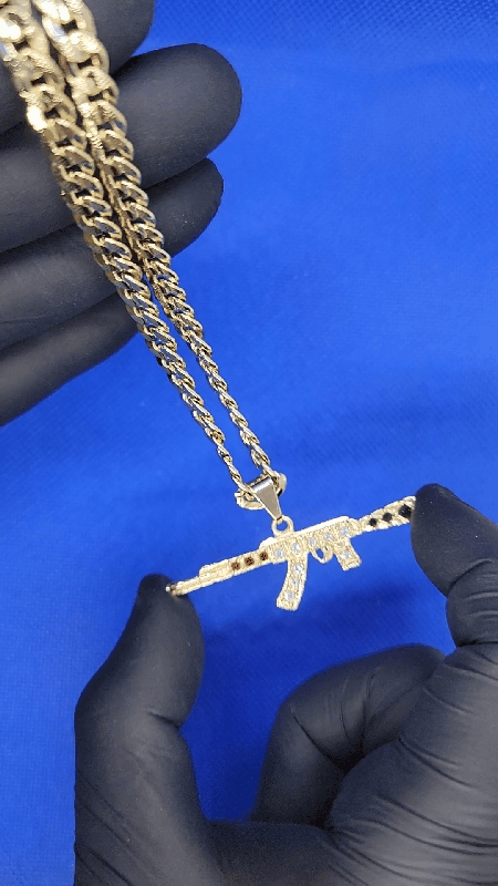 Cuban chain + ak47 pedant
