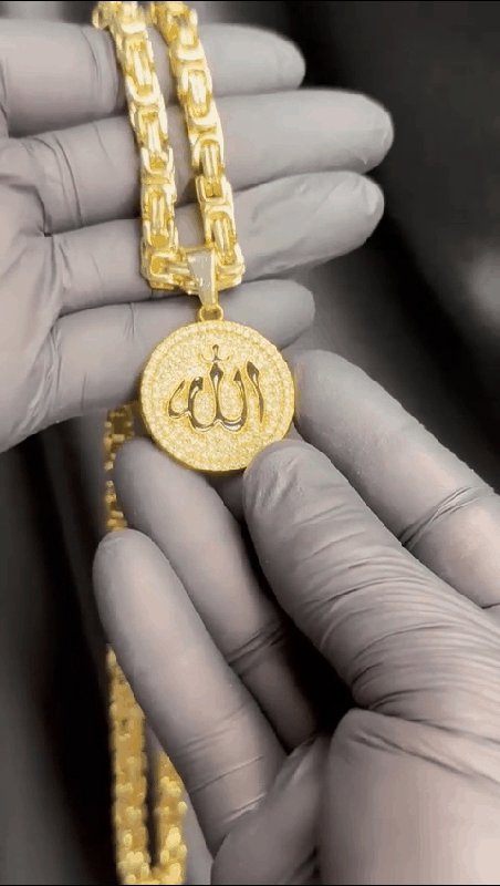 Muslim pedant + necklace king style